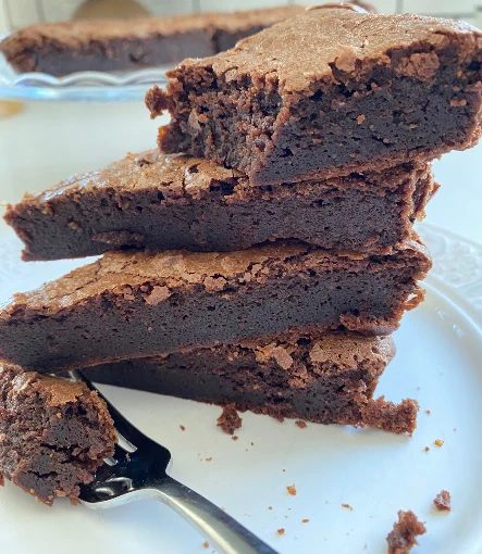 Stacked slices of chocolate fondate